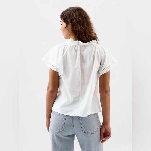 GAP White Lace Trim Flutter Sleeve Blouse - Picture 2 of 7